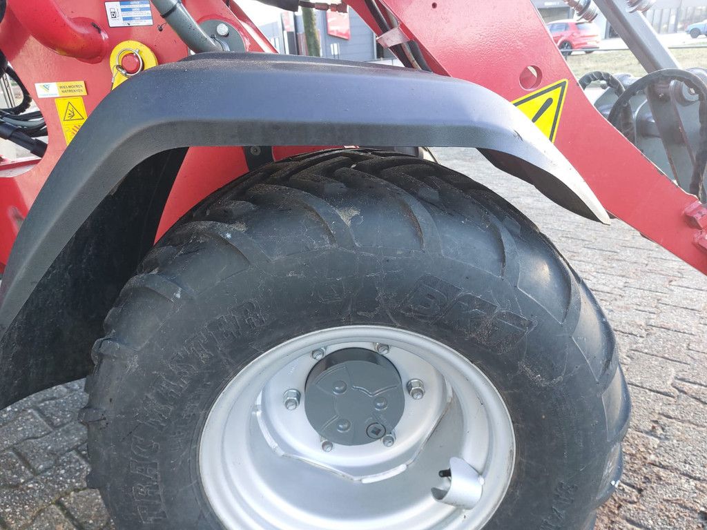 Weidemann Mini Shovel 1390 Deluxe