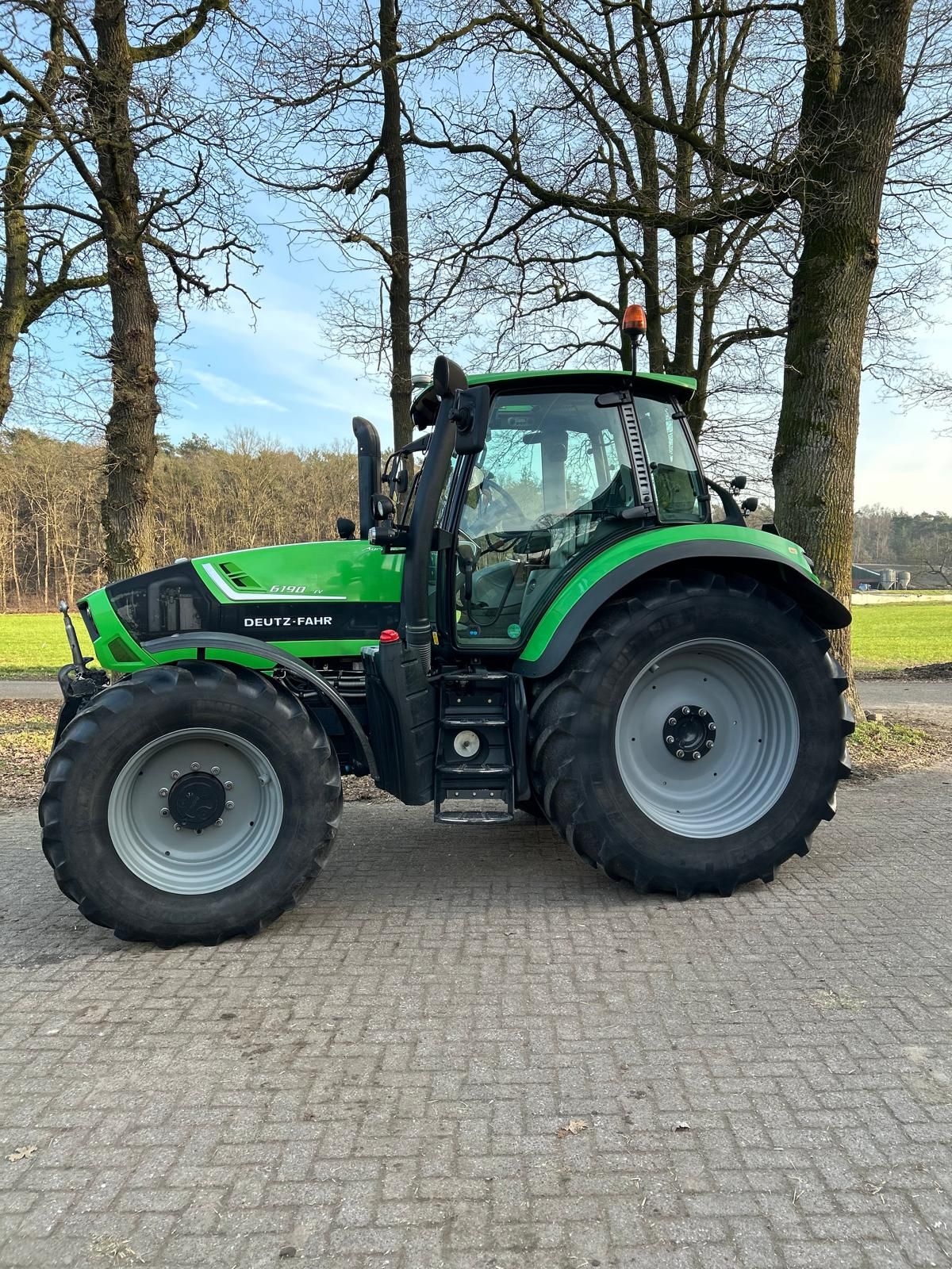 Deutz Fahr Agrotron 6190 TTV