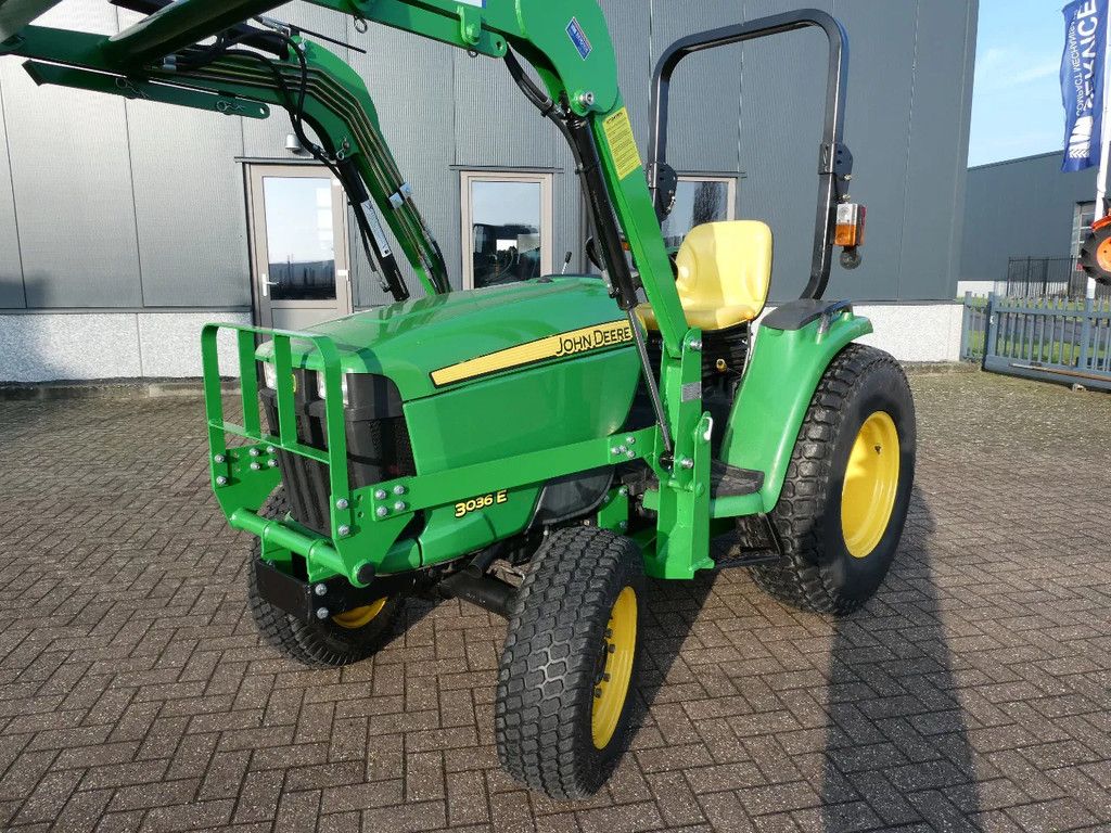 John Deere 3036E 4wd HST / 02538 Draaiuren / Voorlader