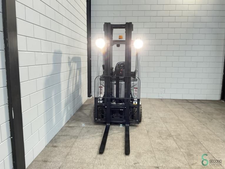 Gabelstapler Elektrisch Still RX20-20P 2018