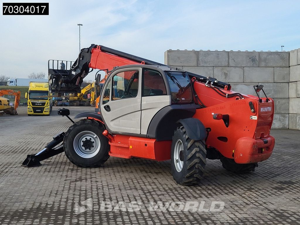 Manitou MT1440 Sway