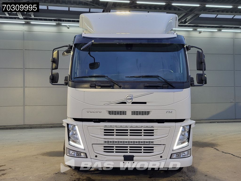 Volvo FM 380 4X2 Day Cab LED Navi