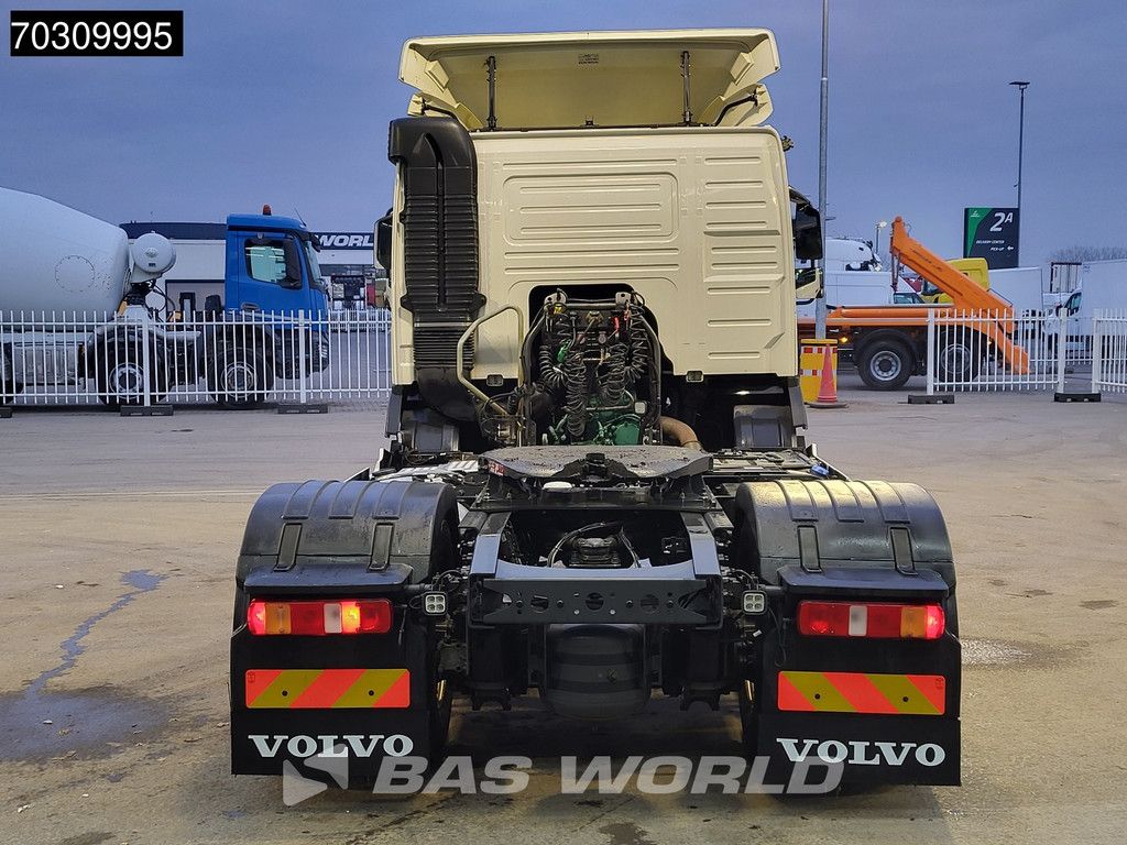 Volvo FM 380 4X2 Day Cab LED Navi