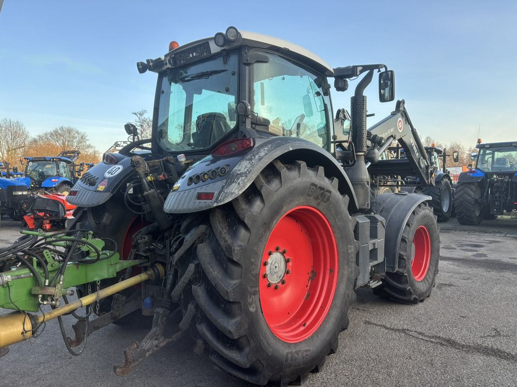 FENDT 718 Vario
