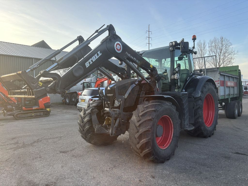 FENDT 718 Vario