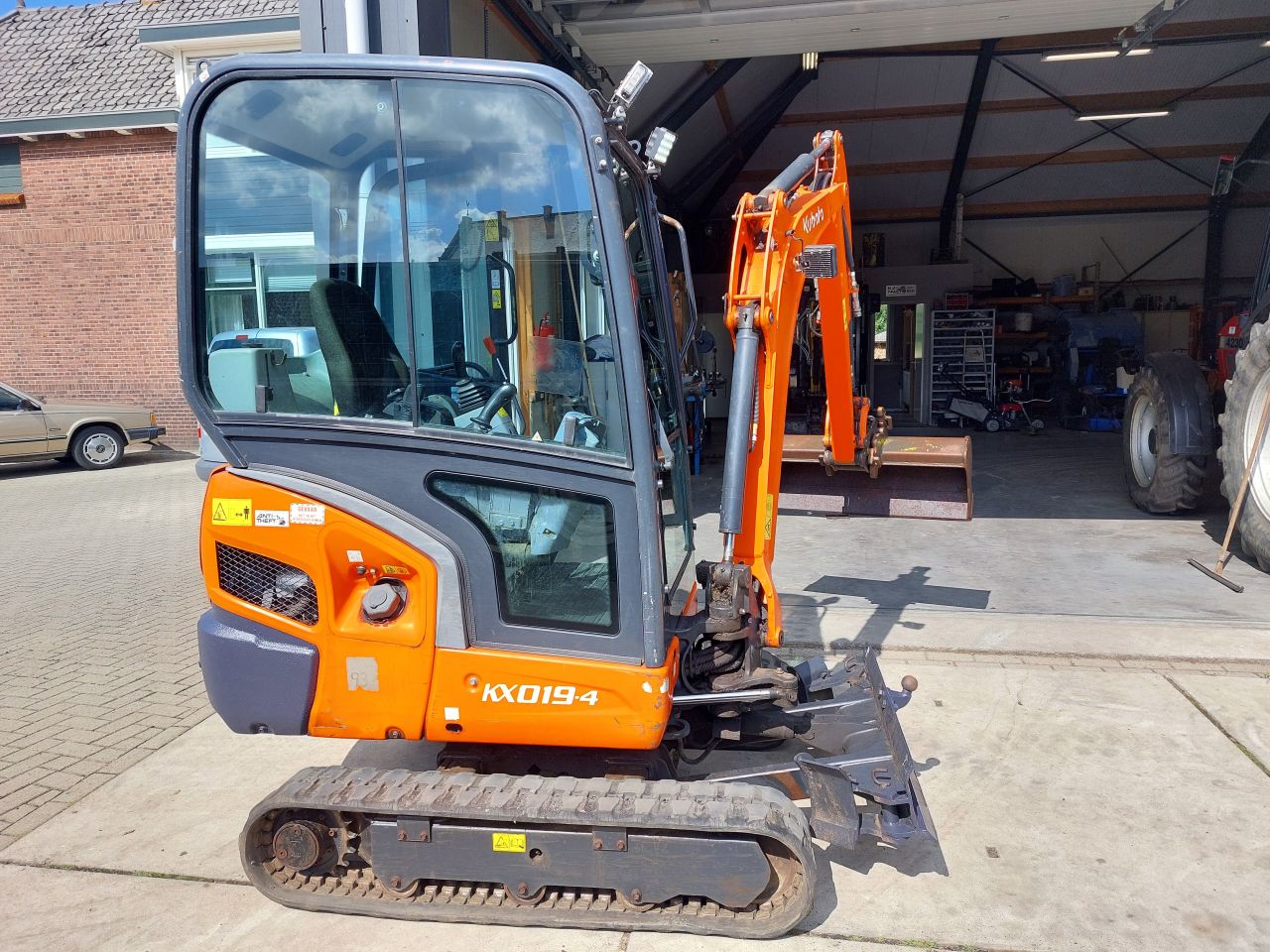 Kubota KX019-4