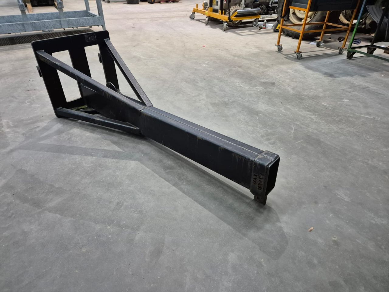 Mast Merlo aansluiting