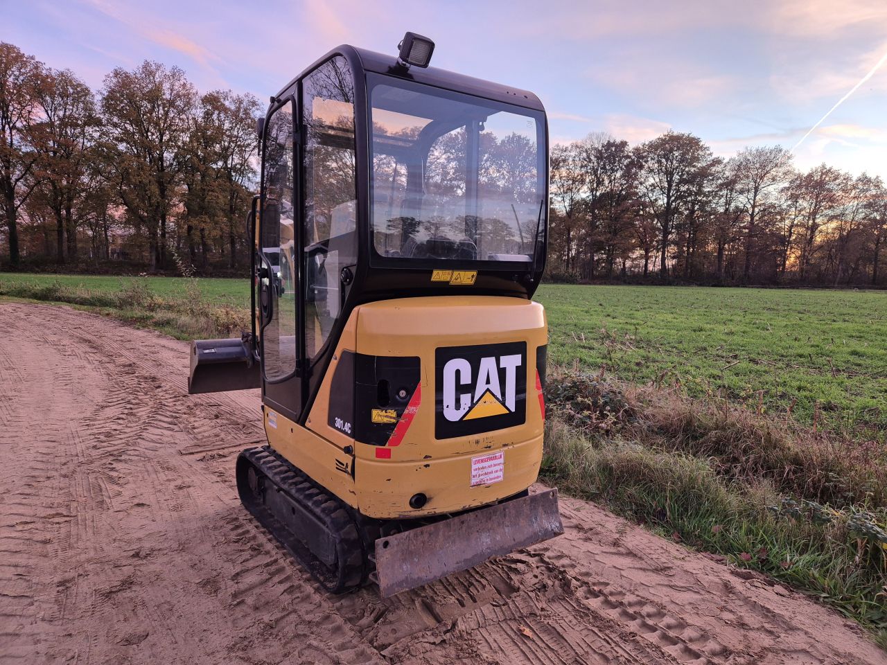 Caterpillar 301.4C minigraver met maar 1252 uren