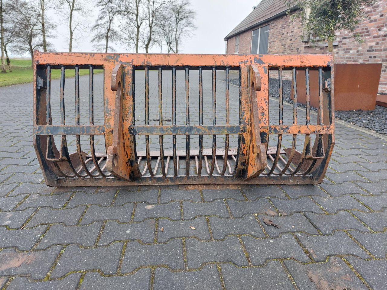 Giant Puinbak 130cm en dichte bak 140cm