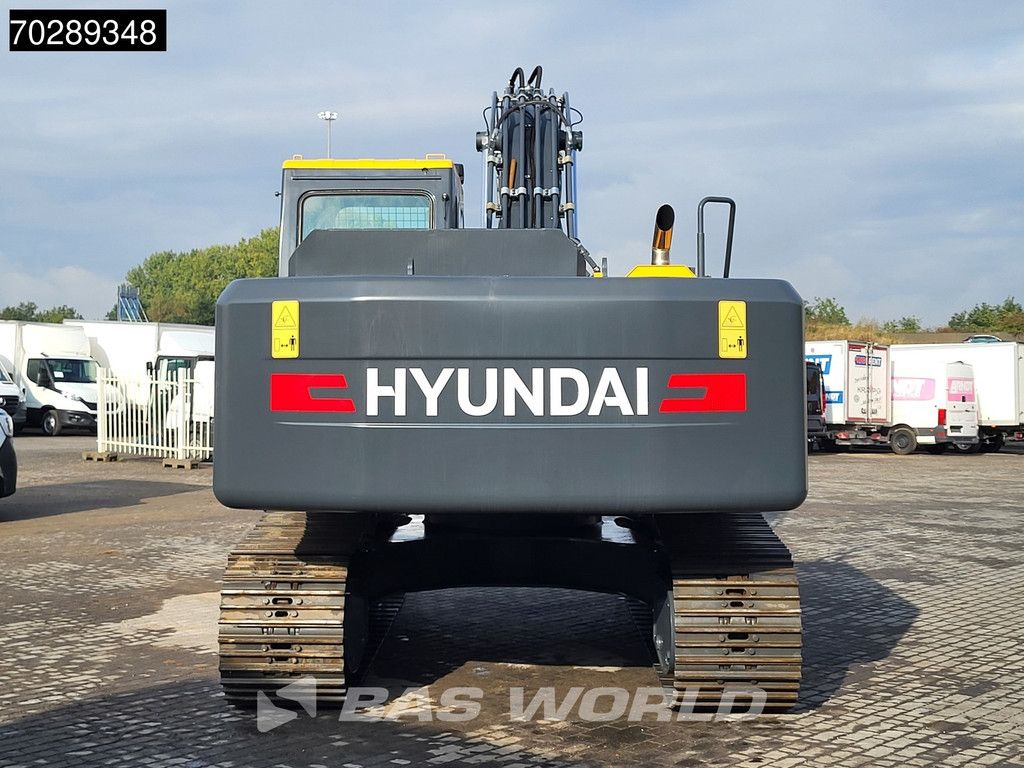 Hyundai R210