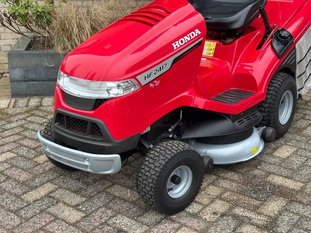 Honda Demo gebruikte zitmaaier HF2417HB met grasopvang