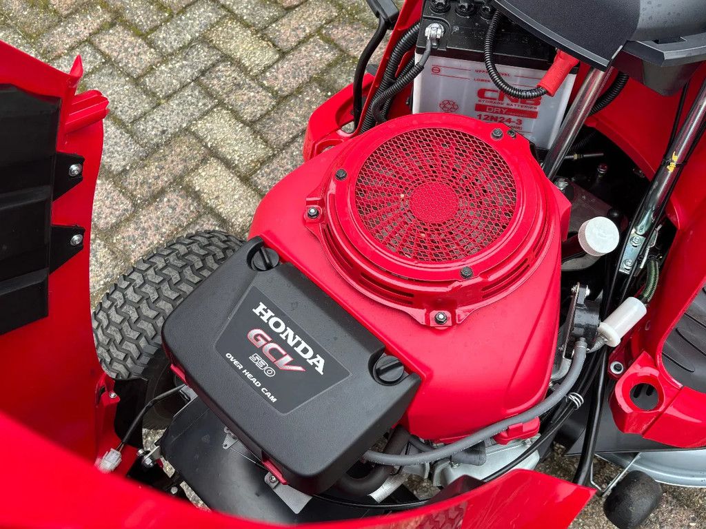 Honda Demo gebruikte zitmaaier HF2417HB met grasopvang