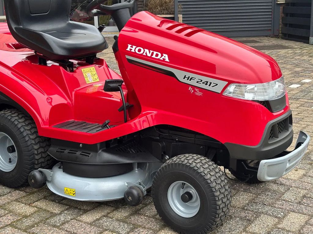 Honda Demo gebruikte zitmaaier HF2417HB met grasopvang