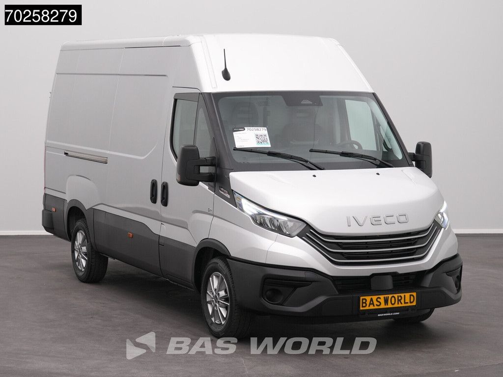 Iveco Daily 35S21 BPM VRIJ! 3.0L Automaat 2x Schuifdeur 210PK L2H2 2025-Model 3,5t Trekvermogen ACC LED CarPlay Camera Parkeersensoren Euro6 L2 12m3 A/C