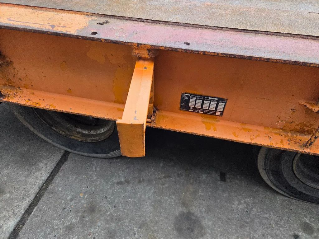 Nooteboom 3 as bladgeveerd