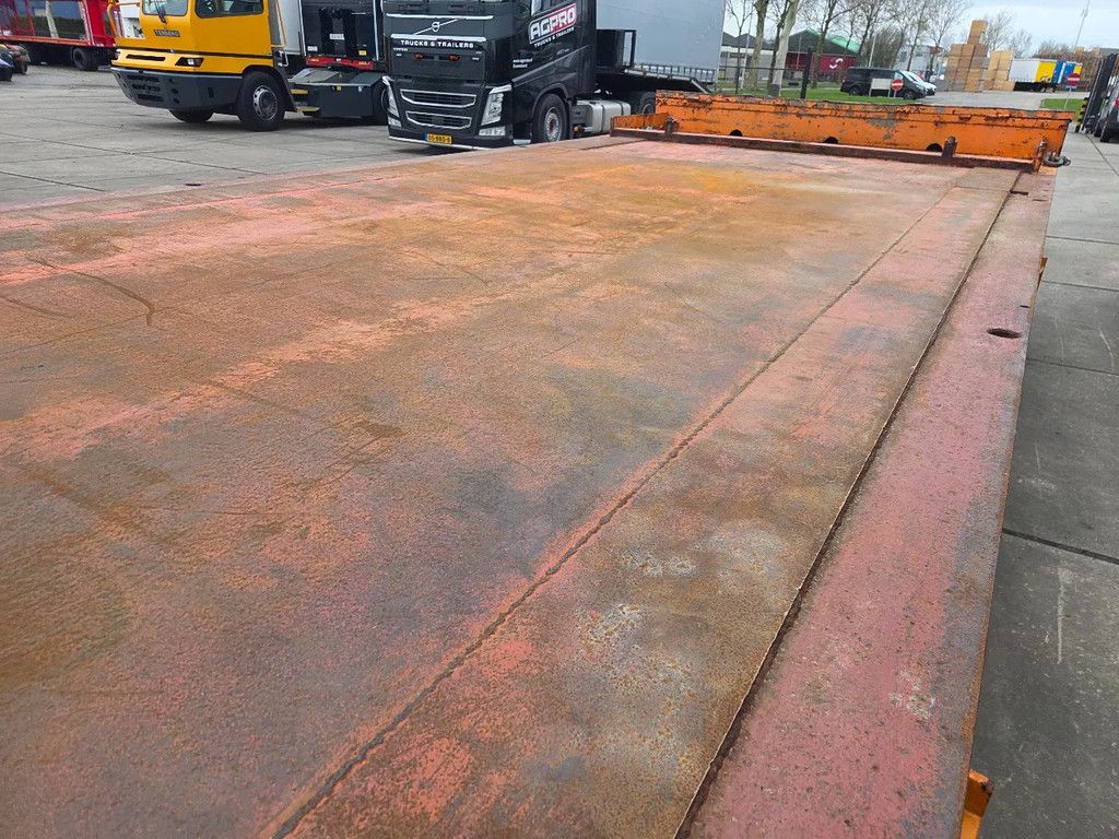 Nooteboom 3 as bladgeveerd