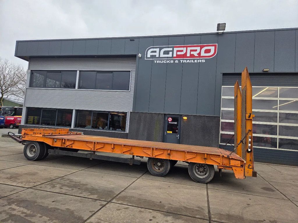 Nooteboom 3 as bladgeveerd