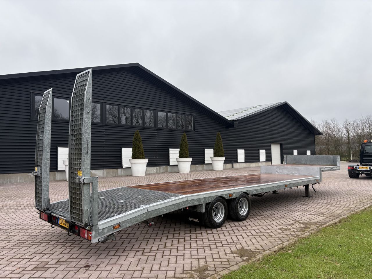 Be oplegger 9.7 TON Veldhuizen semi dieplader met roostervloer