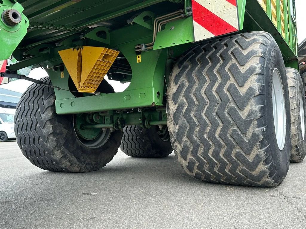 Krone ZX 400 opraapwagen