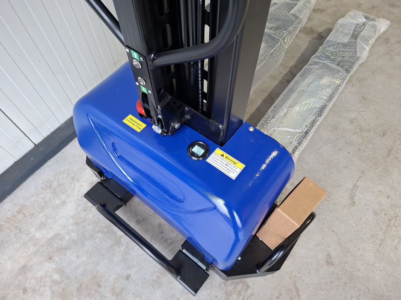 Meeneemstapelaar hefhoogte 1100 mm 700 kg