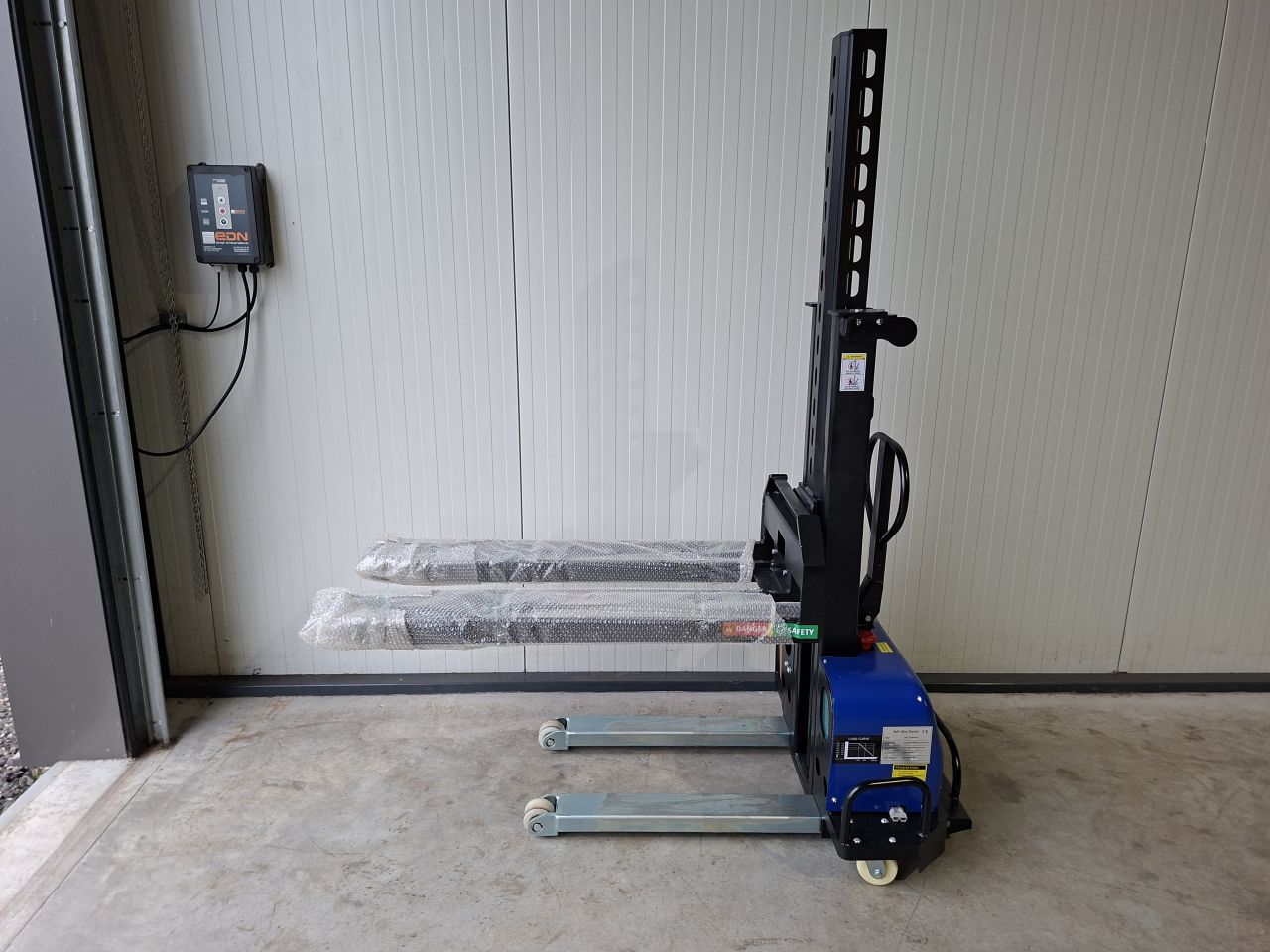 Meeneemstapelaar hefhoogte 1100 mm 700 kg