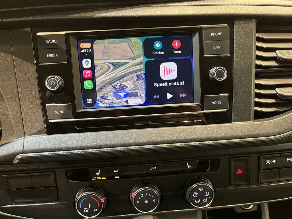 Volkswagen Transporter 2.0 TDI L1H1 150 PK Automaat / Servicebus / Bott Inrichting / Euro 6 / Airco / CarPlay / 220V. / PDC / Cruise Control / Klep / 3-Zits / 51.000 KM !!