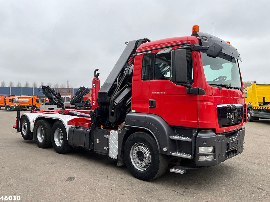 MAN TGS 32.440 Hiab 32 Tonmeter laadkraan met hydraulische lier