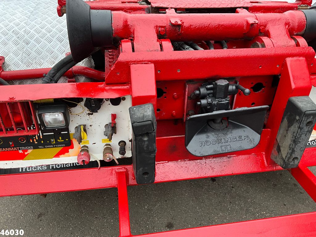 MAN TGS 32.440 Hiab 32 Tonmeter laadkraan met hydraulische lier