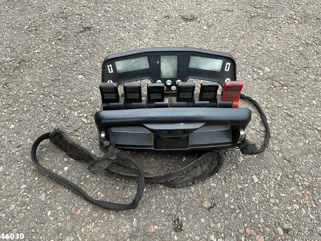 MAN TGS 32.440 Hiab 32 Tonmeter laadkraan met hydraulische lier