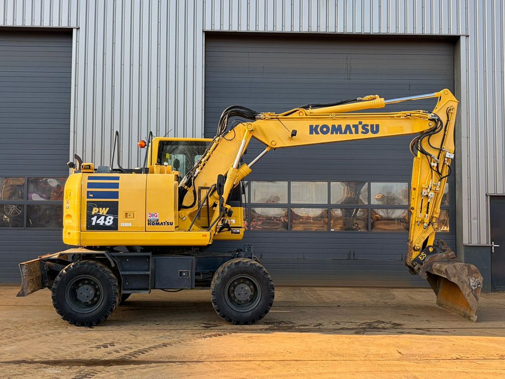 Komatsu PW148-10