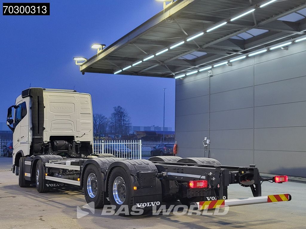 Volvo FH16 750 8X4 NEW 8x4 chassis! Air suspension Big-Axle Automatic VEB+ Euro 6