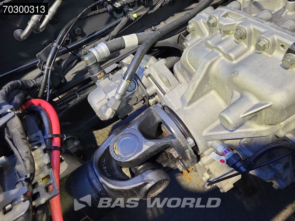 Volvo FH16 750 8X4 NEW 8x4 chassis! Air suspension Big-Axle Automatic VEB+ Euro 6