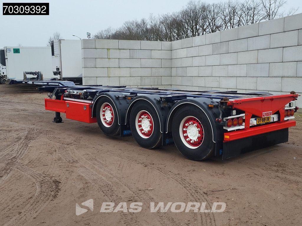 D-TEC APK 06/26 Multi'45ft Lifting Axle