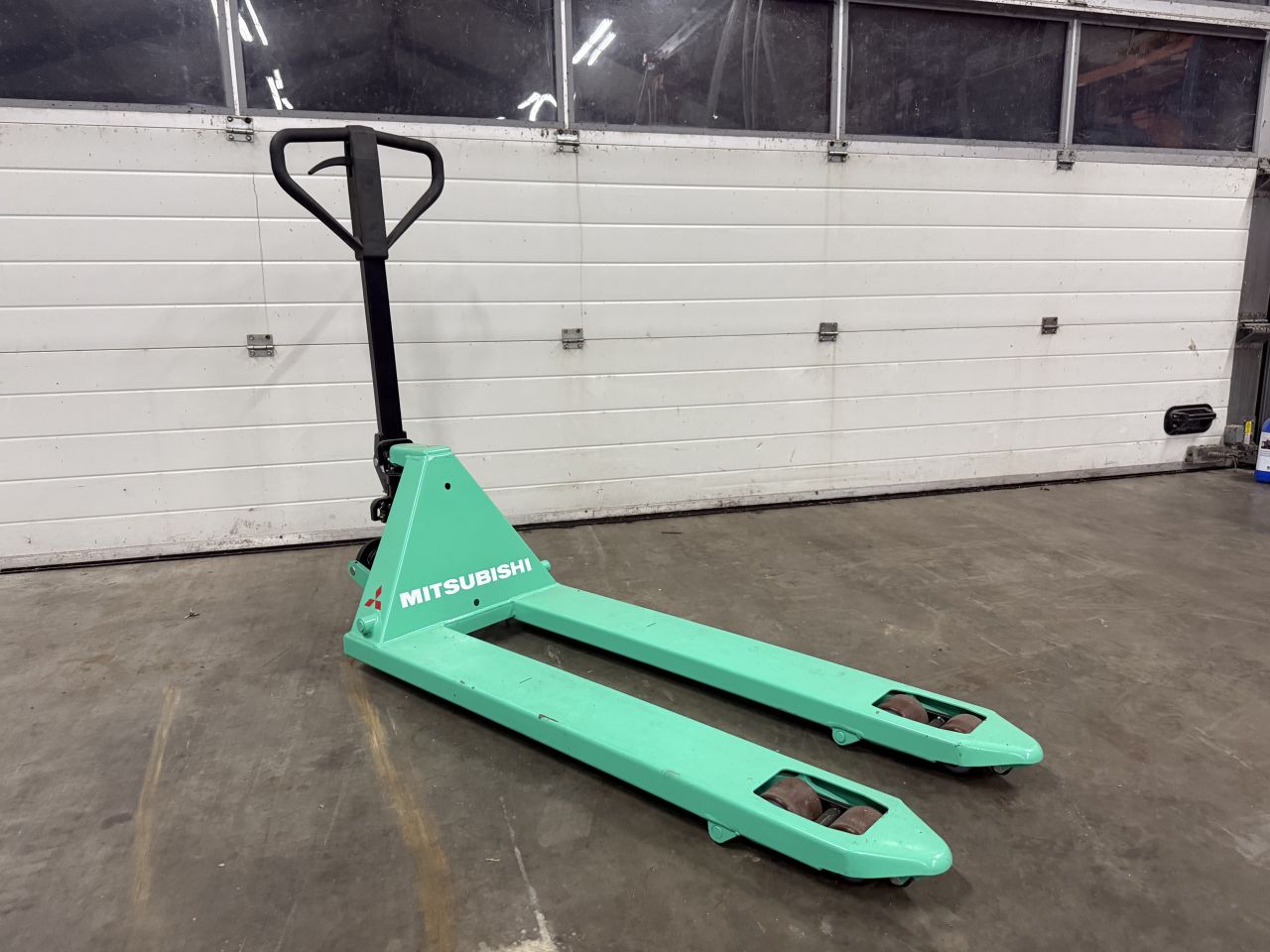 Nieuw! Mitsubishi Palletwagen 2500KG