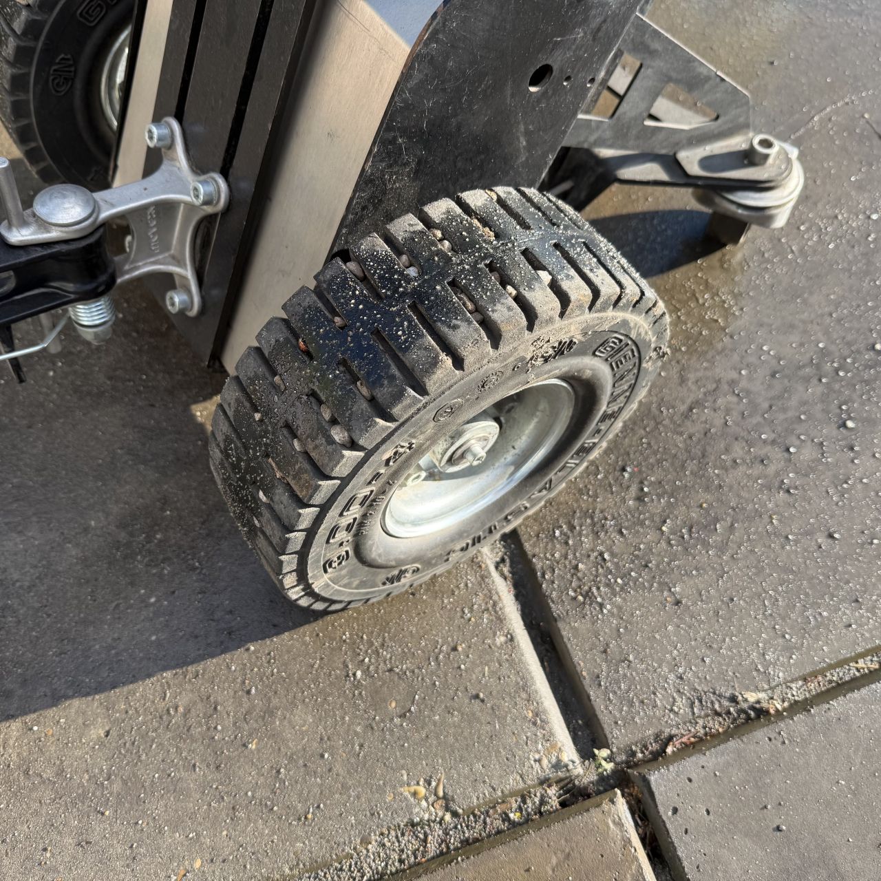 Movexx 1000KG elektrotrekker met nieuwe accu’s!