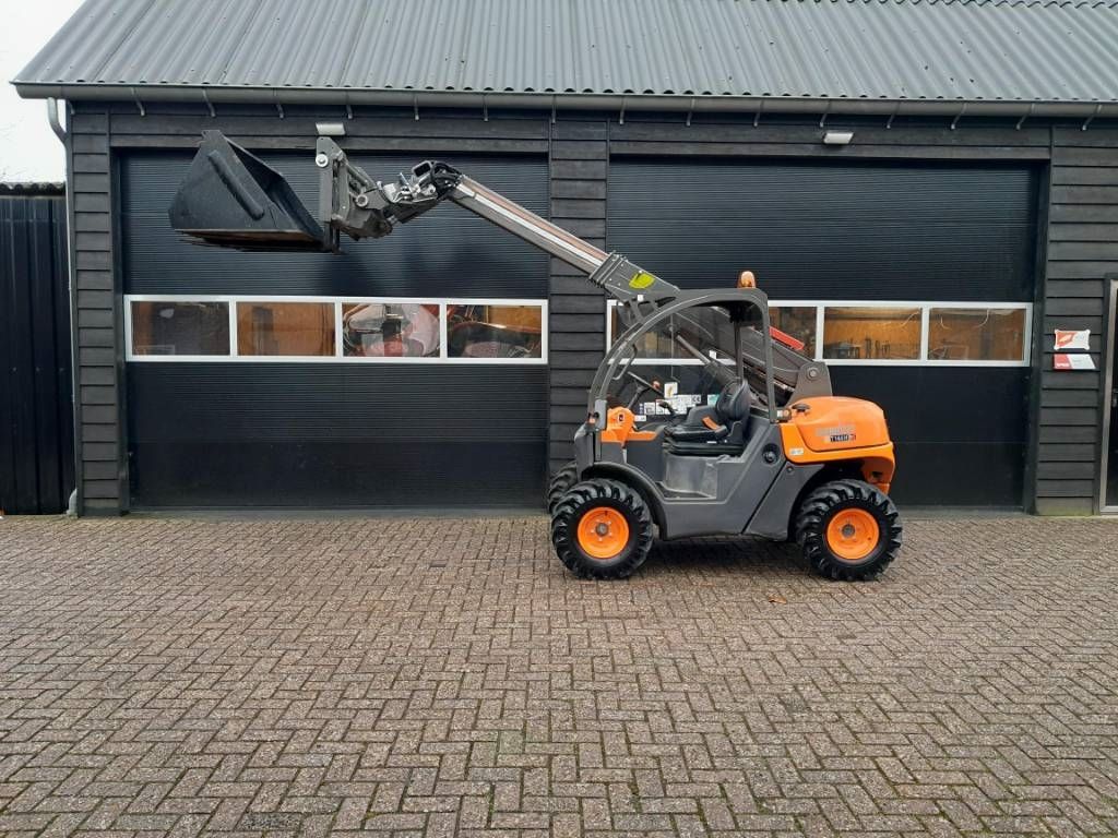 Ausa T 144 H X4 mini verreiker met bak en vorken