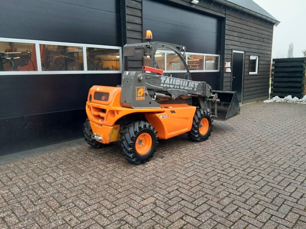 Ausa T 144 H X4 mini verreiker met bak en vorken
