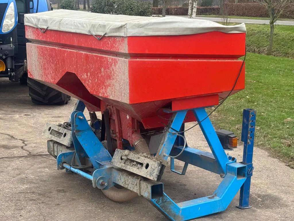 Monosem Fronttank Monosem Kunstmest tank Front tank