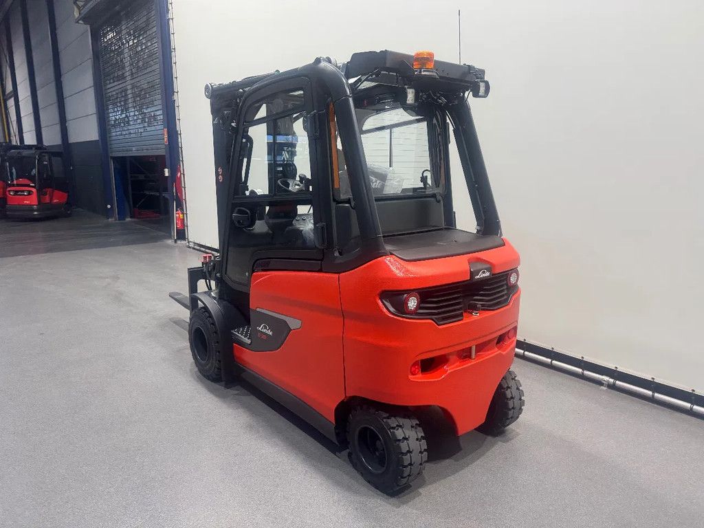 Linde 1252 E 35 HL-01 inclusief AIRCO