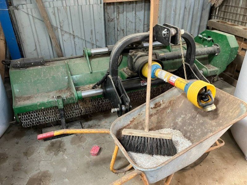 AV Tec Premium slagleklipper 240 cm GKHS hydraulisk sid