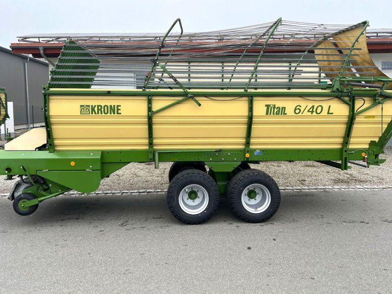 Krone Titan 6/40 L mit neuen 19-er Breitreifen und im guten Zustand
