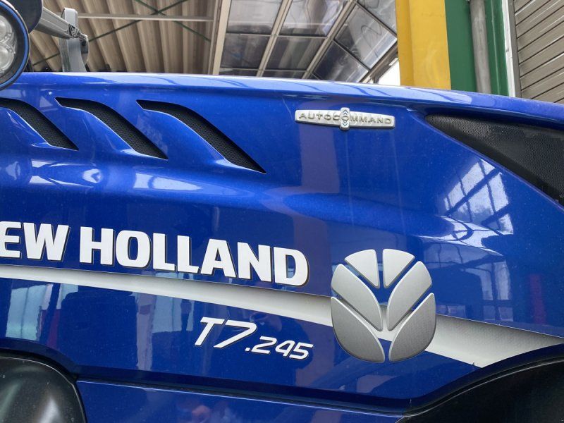 New Holland T 7.245
