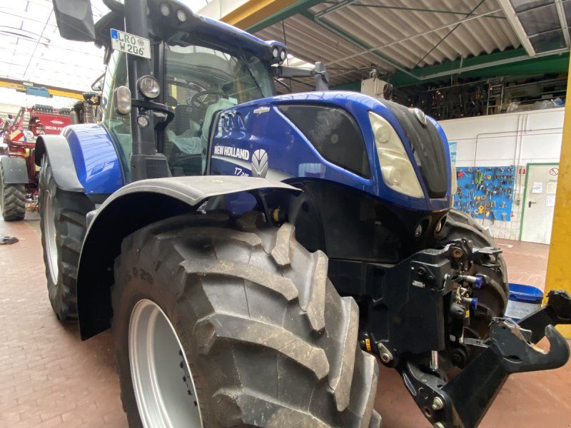 New Holland T 7.245