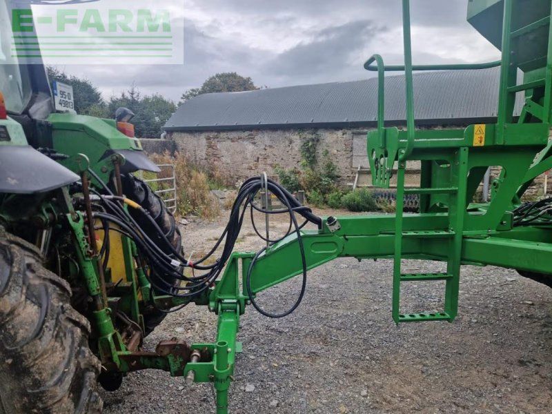 John Deere 750A