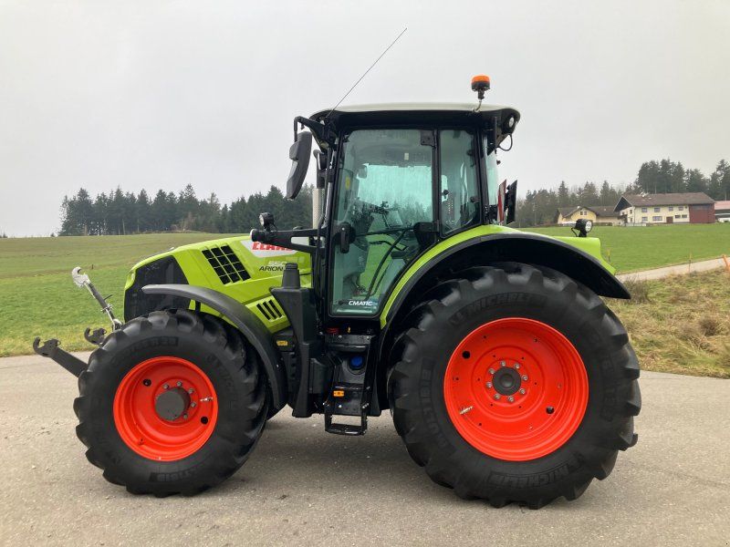 Claas Arion 550