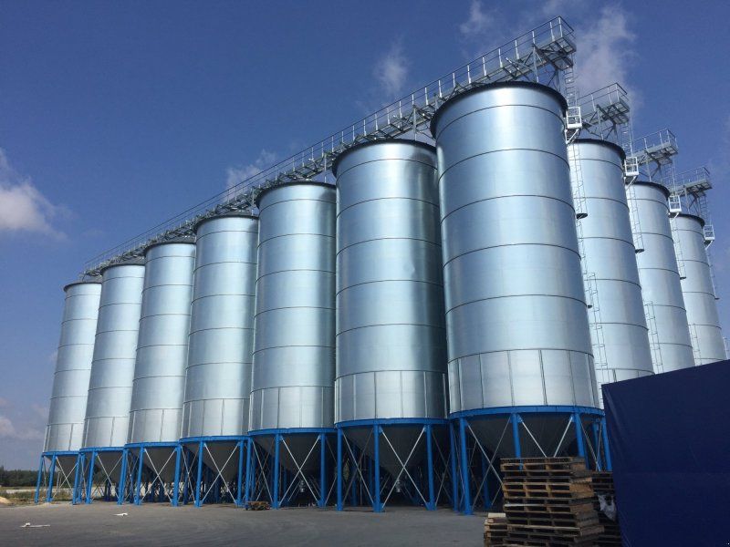 Glattwands mit Trichterauslass