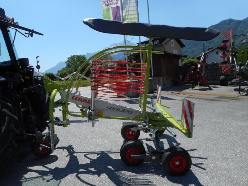 Claas Liner 370