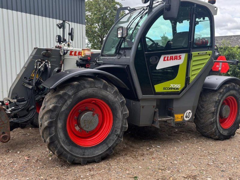 Claas SCORPION 7055 VARIPOWER