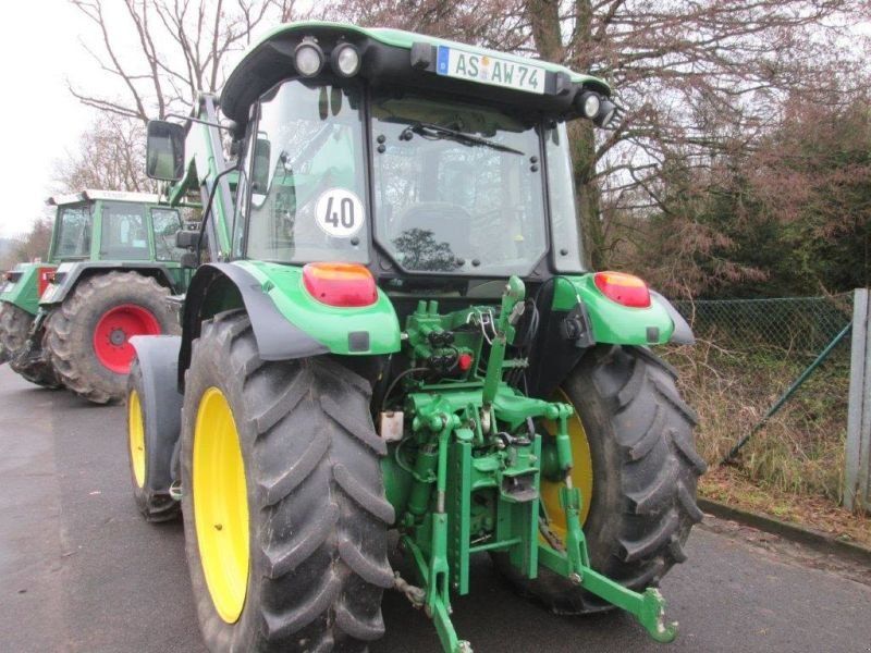John Deere 5070 M