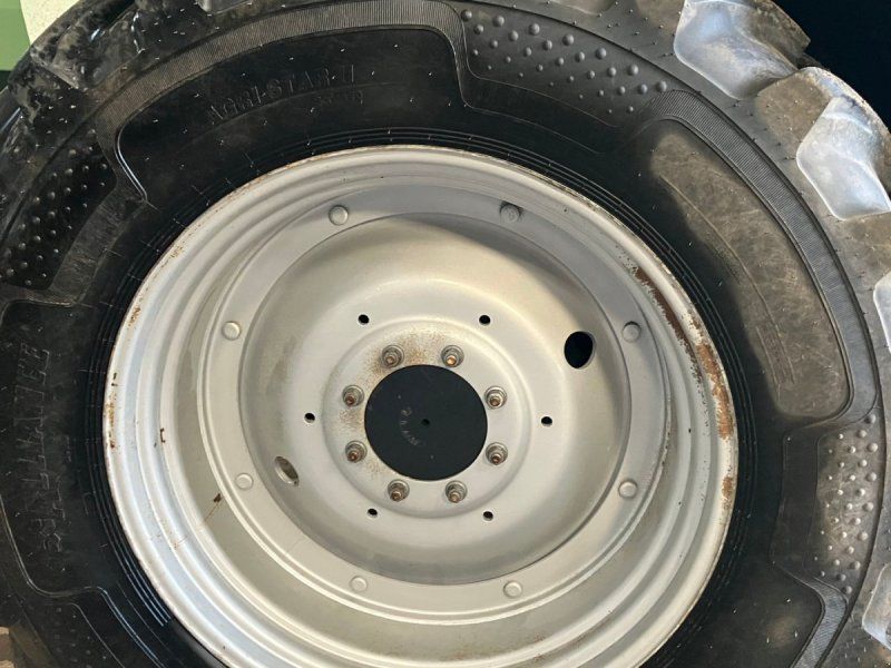 Case IH MAXXUM 115 med LRZ120 frontlæsser